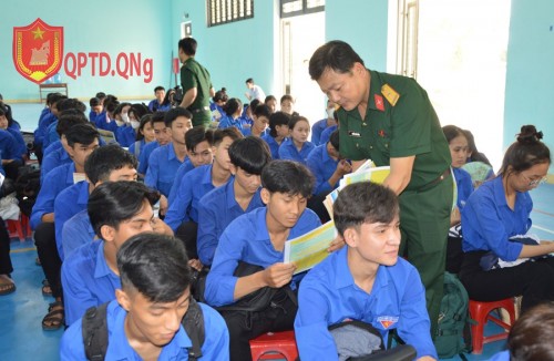 ĐỔI MỚI CÔNG TÁC TUYÊN TRUYỀN, HƯỚNG NGHIỆP TUYỂN SINH QUÂN SỰ NĂM 2024.