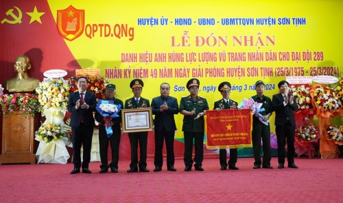 Sơn Tịnh tổ chức lễ đón nhận danh hiệu Anh hùng lực lượng vũ trang nhân dân cho Đại đội 289.