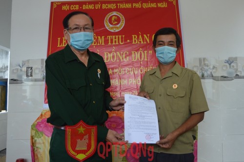 Thành phố bàn giao “Nhà đồng đội” cho gia đình cựu chiến binh 