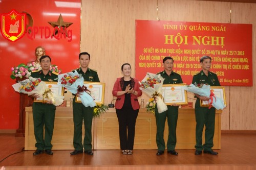 Sơ kết 5 năm thực hiện Nghị quyết số 33 của Bộ Chính trị về  Chiến lược bảo vệ biên giới quốc gia và Nghị quyết số 29 về chiến lược bảo vệ Tổ quốc trên không gian mạng.