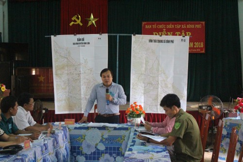 Ban Chỉ đạo diễn tập “PT-18” huyện Bình Sơn tổ chức diễn tập cho các xã.