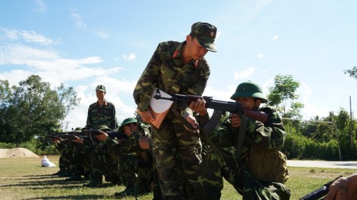 Ban CHQS thành phố Quảng Ngãi đã tổ chức kiểm tra sẵn sàng động viên, huấn luyện Đại đội BB1/Tiểu đoàn BB153