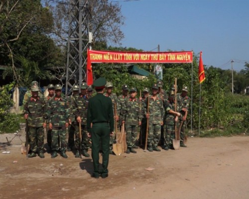 Thanh niên LLVT tỉnh tình nguyện ngày thứ 7