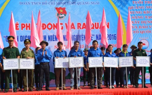 Tuổi trẻ LLVT tỉnh tham gia hoạt động tình nguyện hè năm 2016