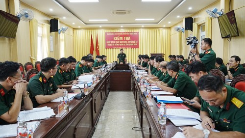 BỘ QUỐC PHÒNG KIỂM TRA CÔNG TÁC CẢI CÁCH HÀNH CHÍNH VÀ CHUYỂN ĐỔI SỐ