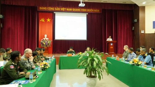Đoàn cán bộ và học viên Lớp Quan chức quốc phòng Quốc tế  thăm và làm việc tại tỉnh Quảng Ngãi