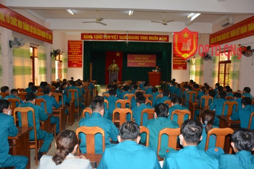 110 cán bộ Chính trị viên phó Ban CHQS các xã, phường, thị trấn tập huấn Quân sự chính trị năm 2022. - Chiến sĩ mới những ngày đầu trong quân ngũ