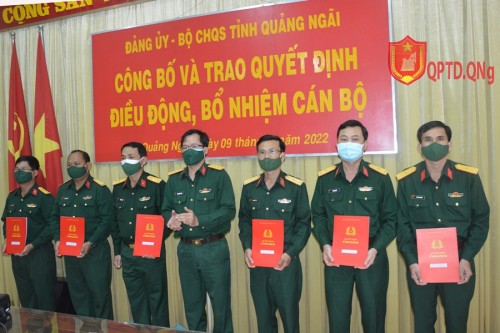 Bộ CHQS tỉnh trao quyết định điều động, bổ nhiệm nhân sự cán bộ quý 1 năm 2022