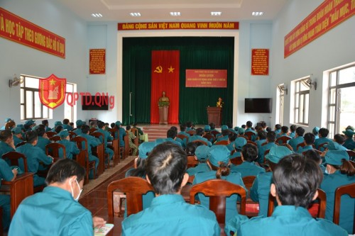 Đức Phổ huấn luyện dân quân cơ động năm 2023