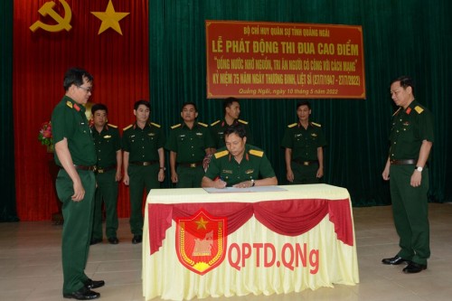 Phát động thi đua cao điểm kỷ niệm 75 năm ngày thương binh-liệt sĩ