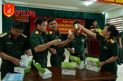 Bộ CHQS tỉnh Quảng Ngãi tập huấn phòng chống dịch Corona.