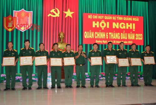 Bộ CHQS tỉnh Quảng Ngãi tổ chức Hội nghị Quân chính 6 tháng đầu năm 2023.
