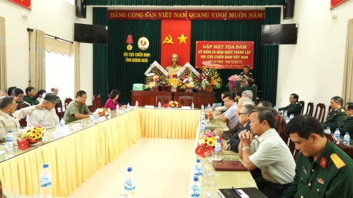 Gặp mặt kỷ niệm 28 năm ngày thành lập Hội Cựu chiến binh Việt Nam