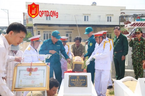 Quy tập liệt sĩ Trần Lúa.