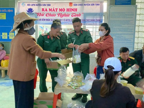 CHƯƠNG TRÌNH “NỒI CHÁO NGHĨA TÌNH” 