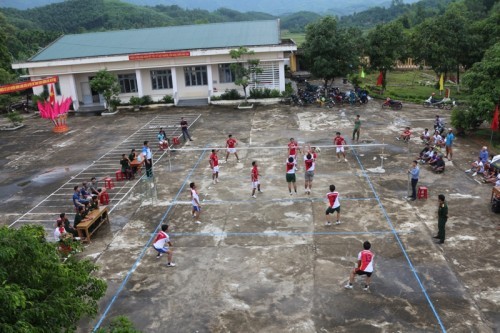 Ban Chỉ huy Quân sự huyện Minh Long tổ chức giải bóng chuyền chào mừng Đại hội Thi đua quyết thắng 