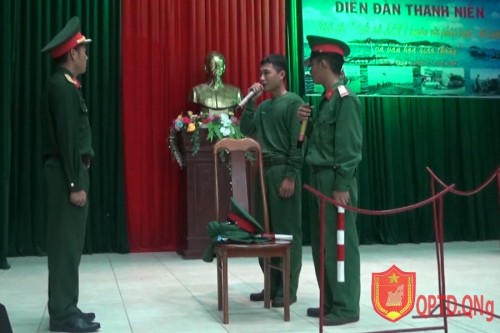 Diễn đàn Thanh niên với chủ đề: “Tuổi trẻ LLVT huyện Lý Sơn với pháp luật, kỷ luật và văn hóa giao thông”.