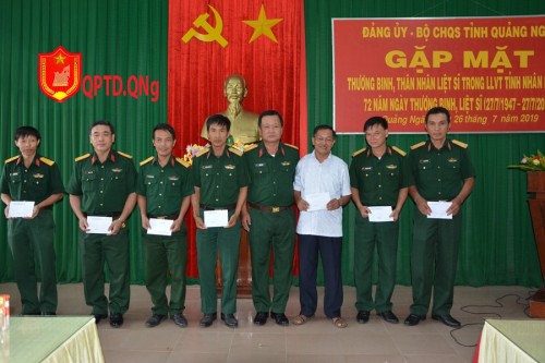 Bộ CHQS tỉnh tổ chức buổi gặp mặt Thương binh, thân nhân Liệt sỹ nhân kỷ niệm 72 năm ngày Thương binh liệt sĩ