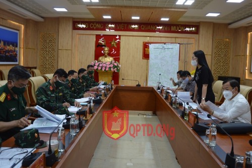 Bộ Tư lệnh Quân khu 5 làm việc với Tỉnh ủy Quảng Ngãi