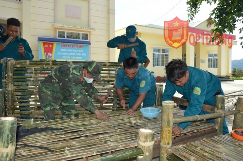 Những chiếc giường tre nghĩa tình quân dân.