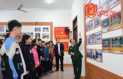 NHÀ TRUYỀN THỐNG LỰC LƯỢNG VŨ TRANG TỈNH: NƠI GIÁO DỤC TRUYỀN THỐNG CÁCH MẠNG CHO THẾ HỆ TRẺ